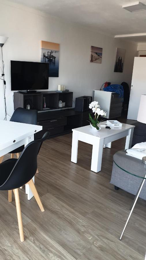 Les Pieds Dans L' Eau Apartamento Empuriabrava Exterior foto